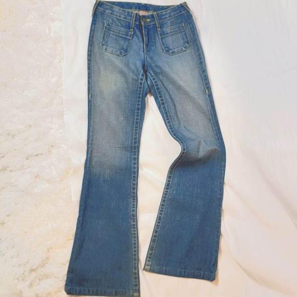 TRUE RELIGION light-wash flare jeans - Picture 9 of 13